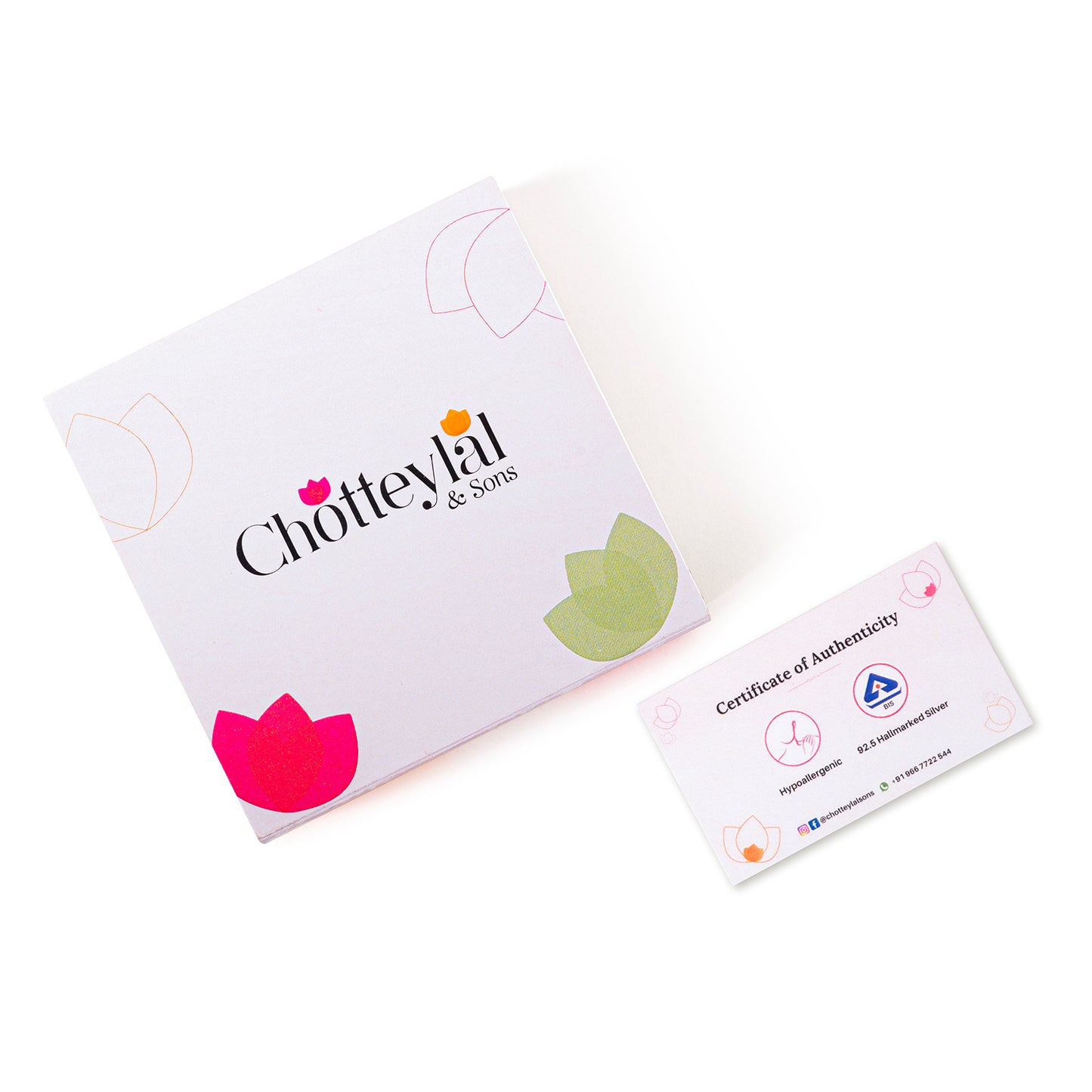 Flower-Shaped Evil Eye Pendant with Box Chain - 925 Sterling Silver