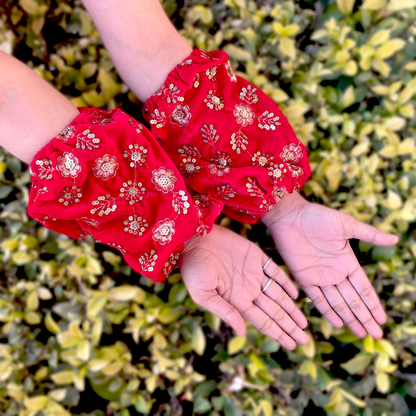 Red Velvet Chooda Cover With Floral Design