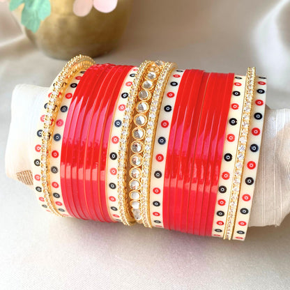 Pure Pearl Magnificence Kundan Red Chooda