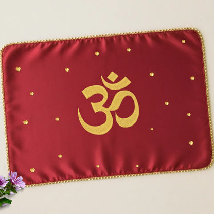 Red Om Motif Mehendi Mat