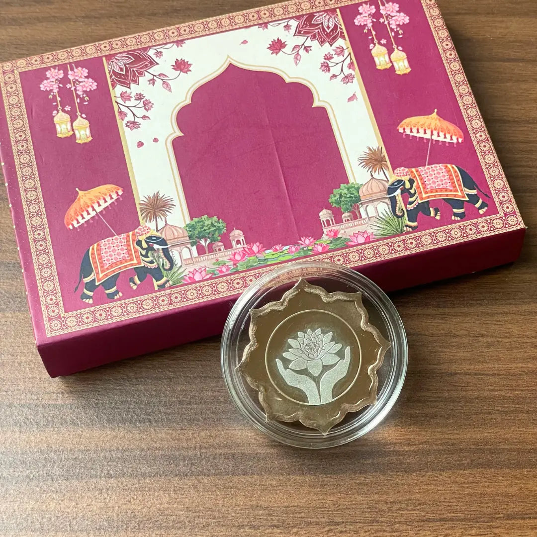 Lotus In Hand, Rose Gold Finish, Lotus Shape, Single (5 g)