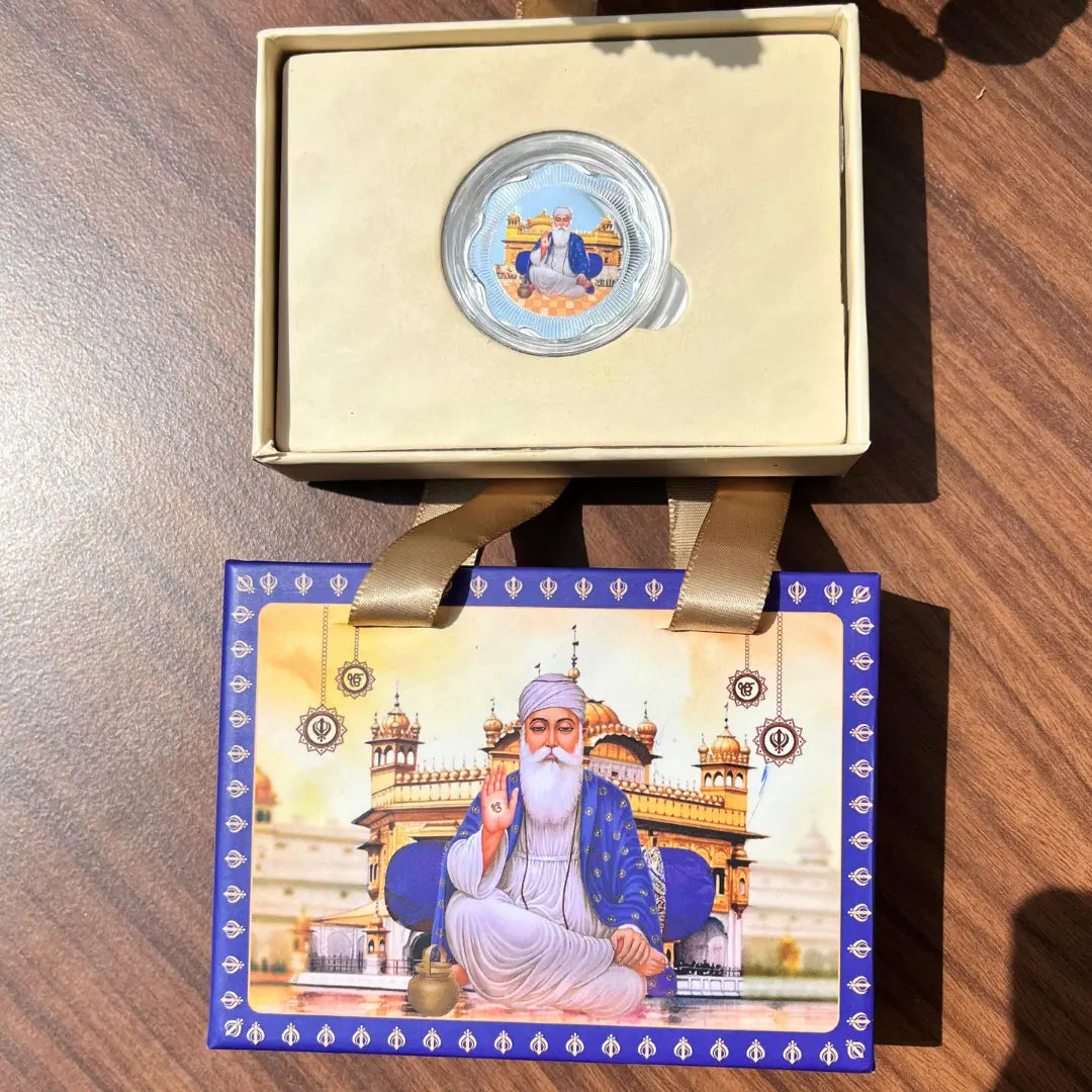 Guru Nanak Dev Ji, Sikh Silver Coin, Flower Shape, UV Print, 5 GM, 999 Purity Silver Coin
