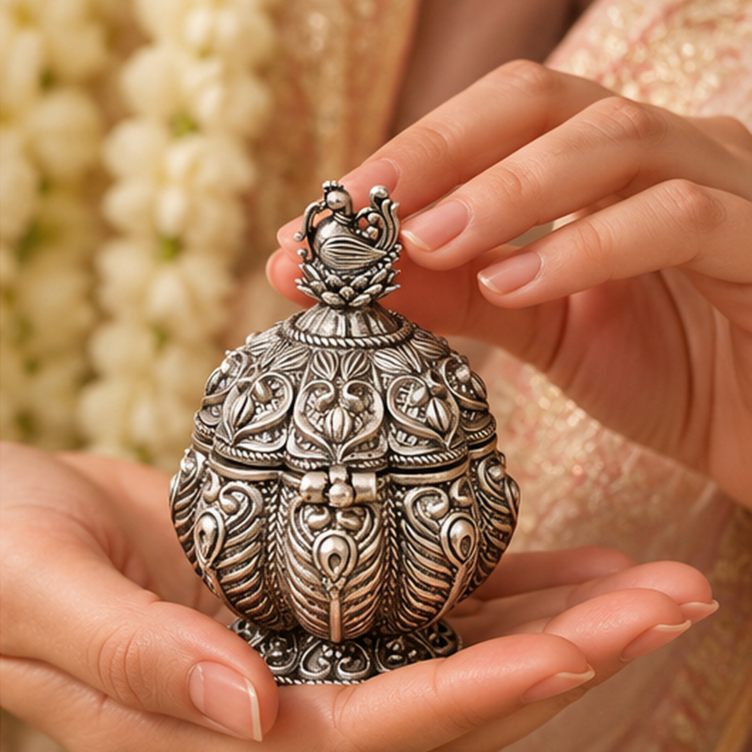Royal Peacock Silver Sindoor Dani