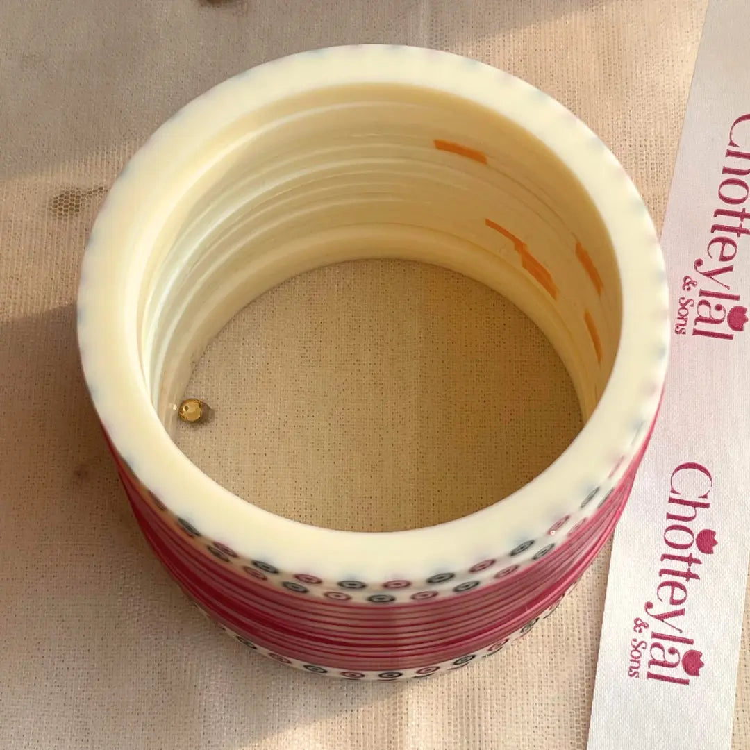 Pure Pearl Classic Heritage Diamond Maroon Chooda Set of 21