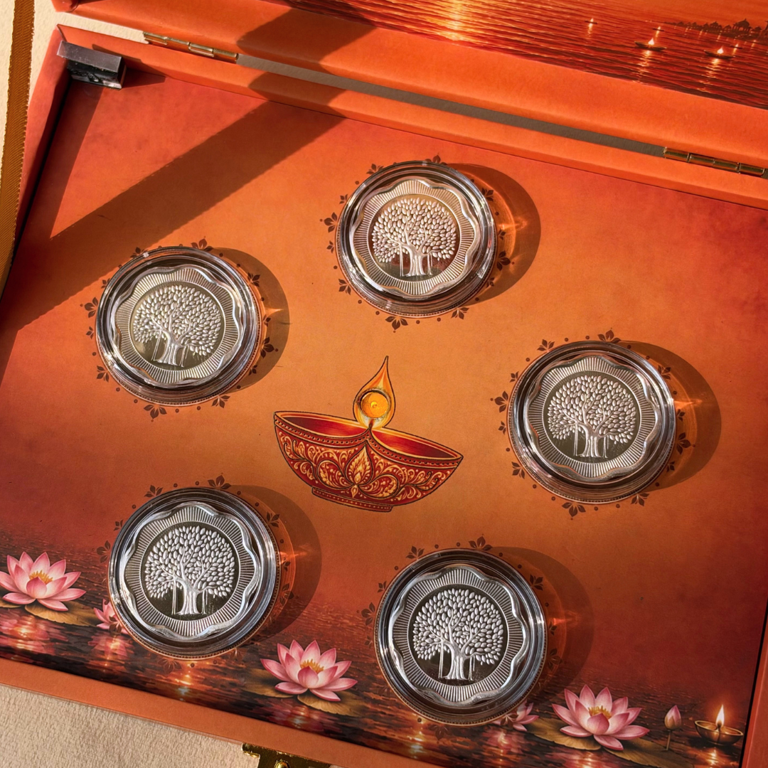 Dev Deepawali 25g Silver Coin Gift Box