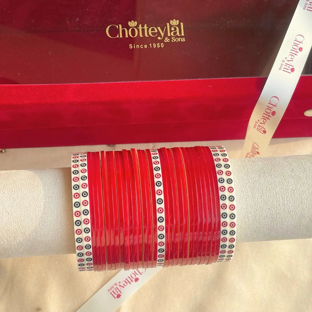 Pure Pearl Classic Heritage Diamond Maroon Chooda Set of 31