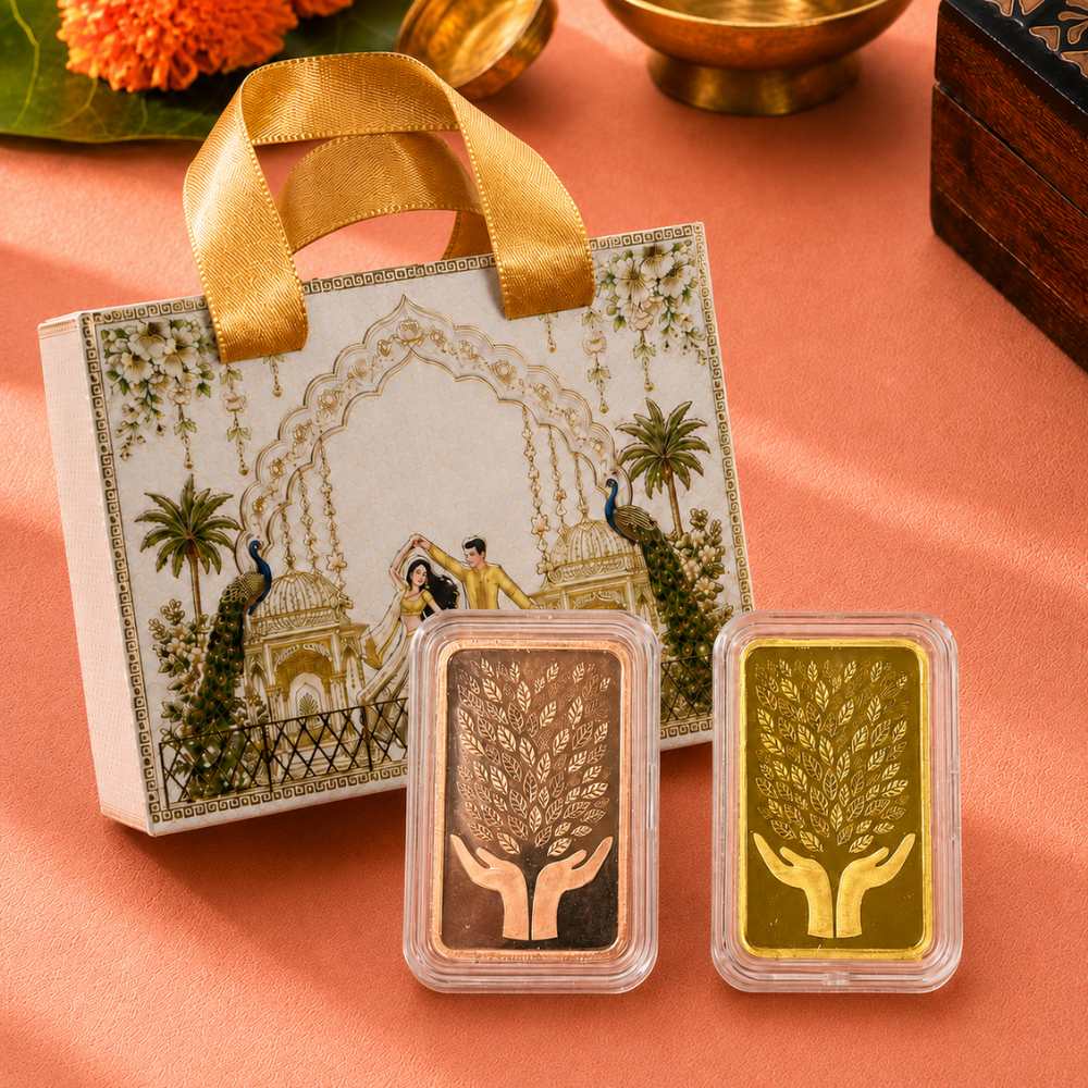 Leaf in Hand Silver Coin Gift Set of 2 (5g Each)