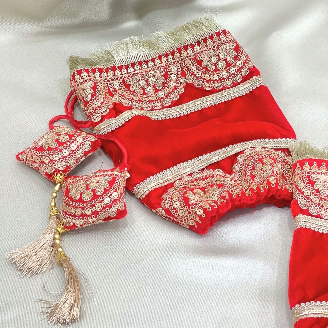 Zari Lace & Tassels Red Velvet Chooda Cover