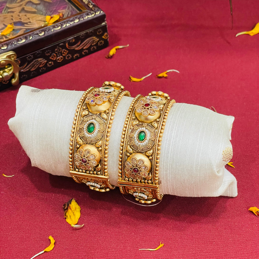 Antique Kada