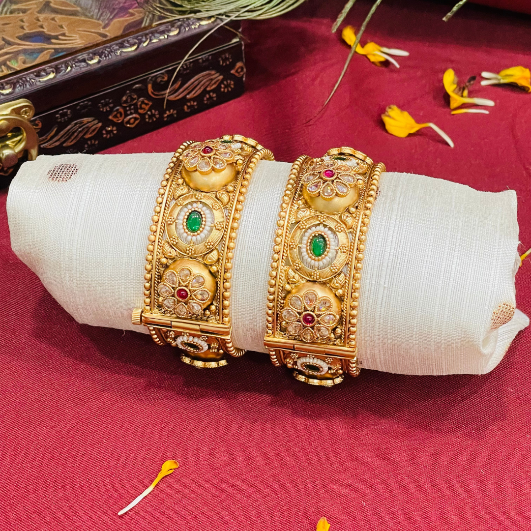 Antique Kada