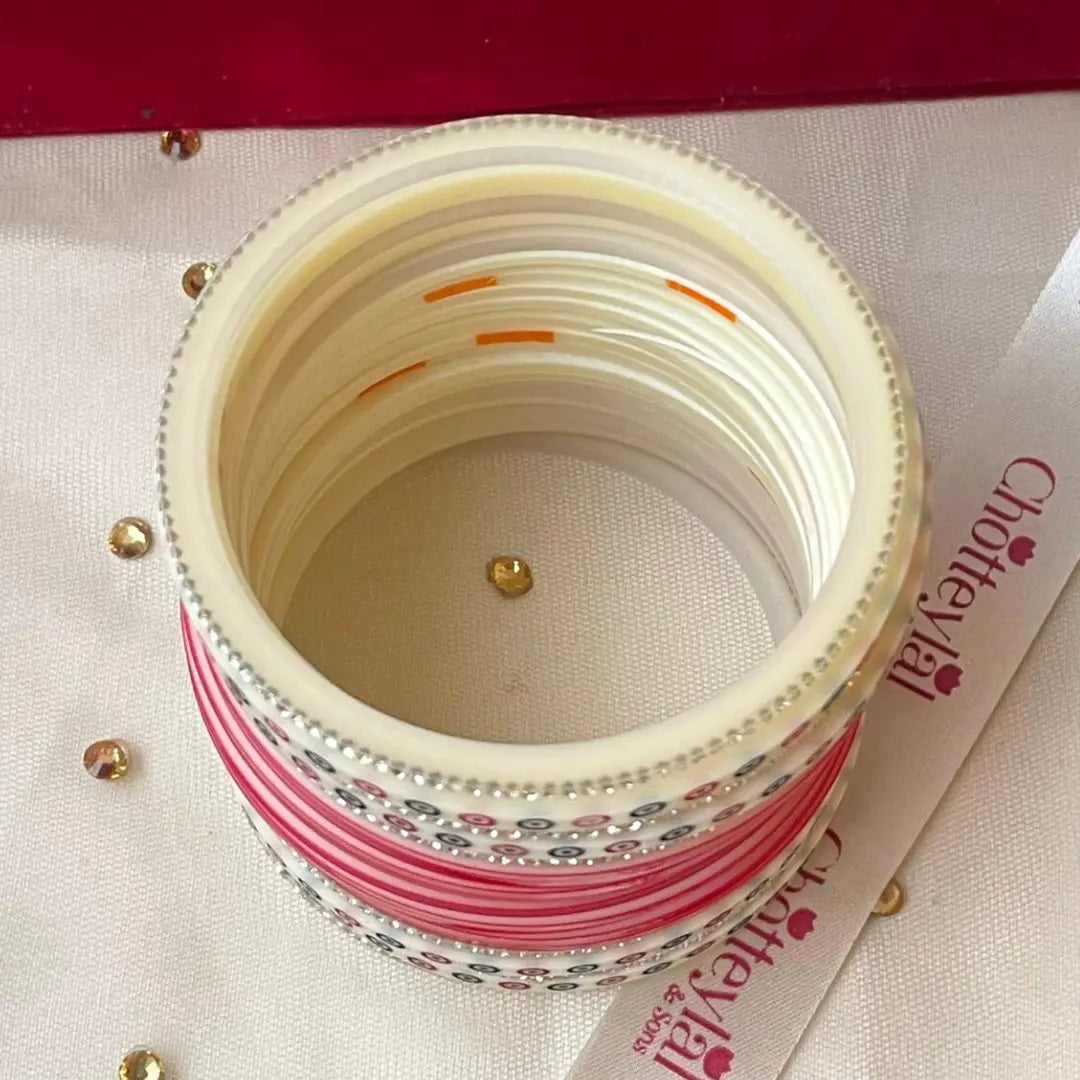 Pure Pearl Classic Stylish Diamond Red Chooda Set of 15