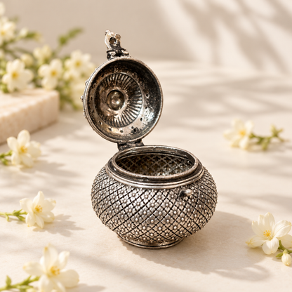 Maharani Floral Silver Sindoor Dani