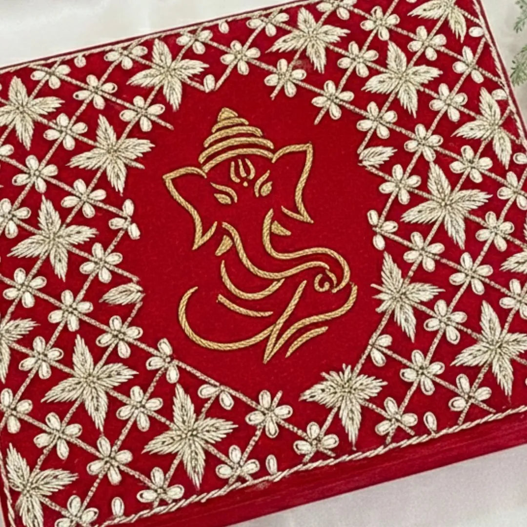 Ganesh Ji Motif Chooda Box for Auspicious Ceremonies