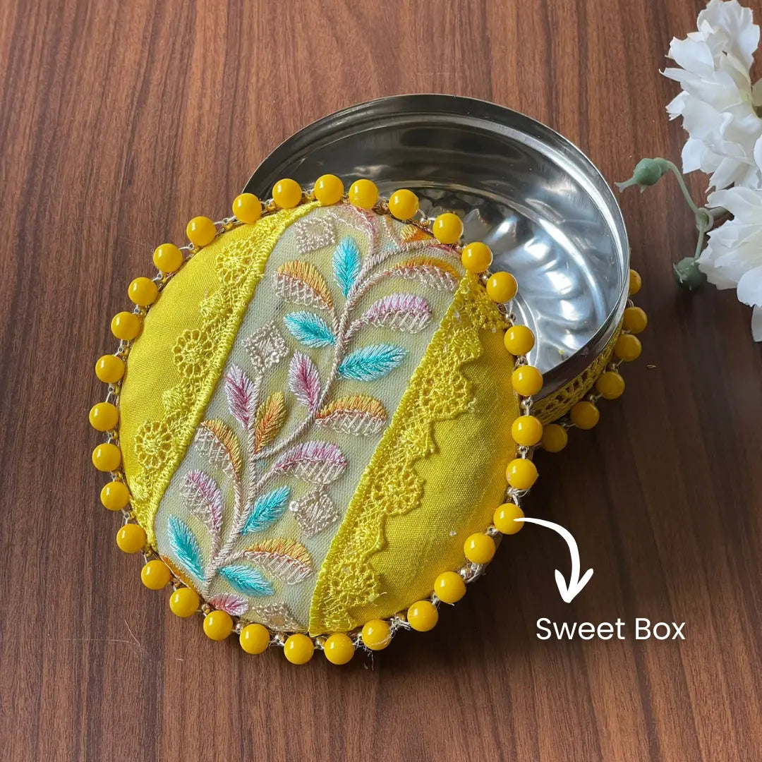 Premium Royal Yellow Shagun Tray Set