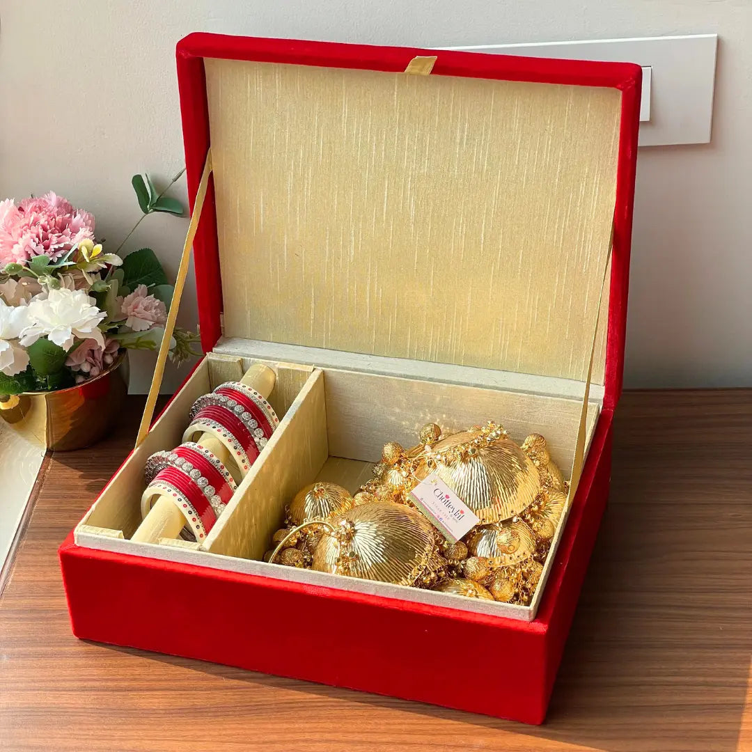 Red Om Motif Velvet Chooda Box With Patterned Design