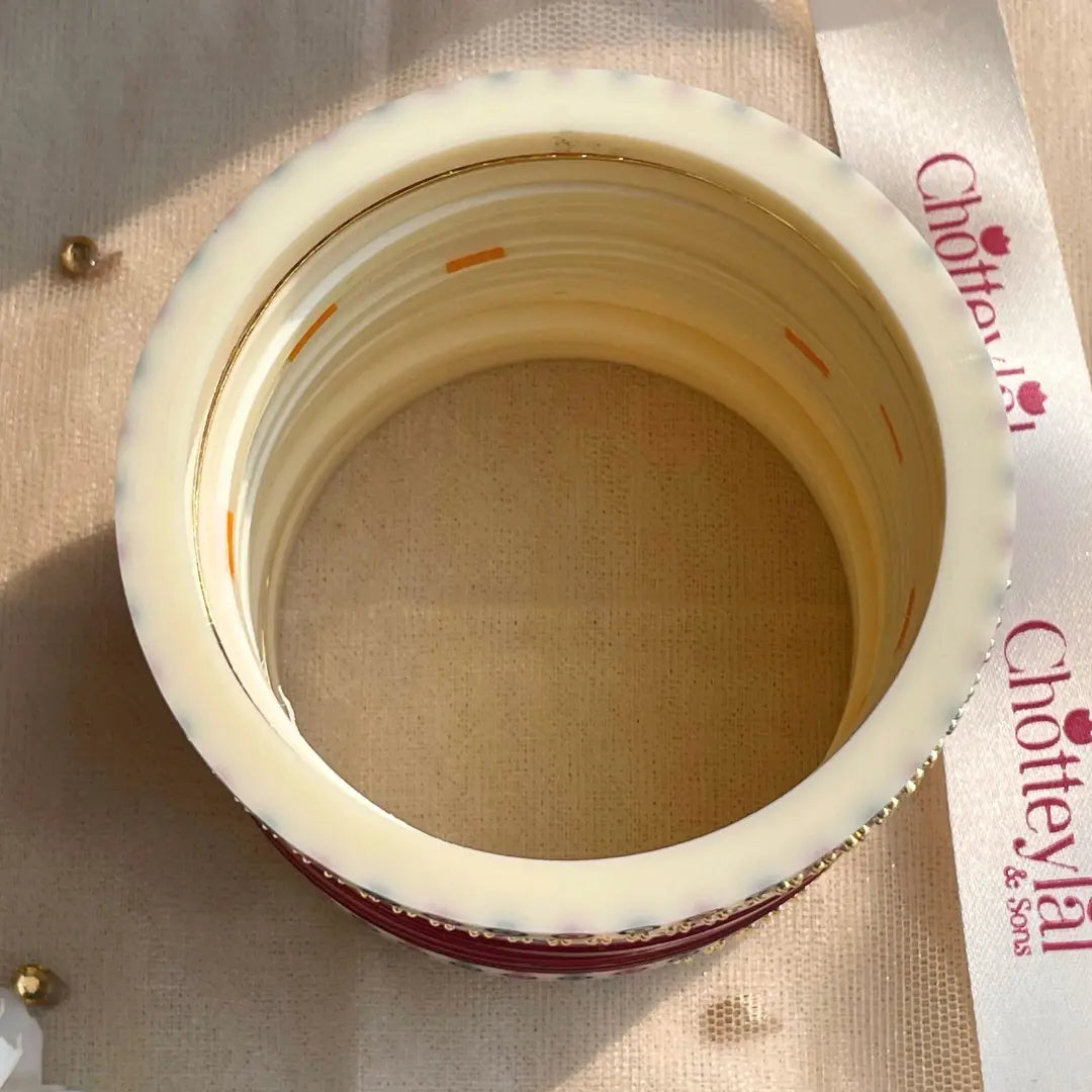 Pure Pearl Classic Heritage Diamond Maroon Chooda Set of 15