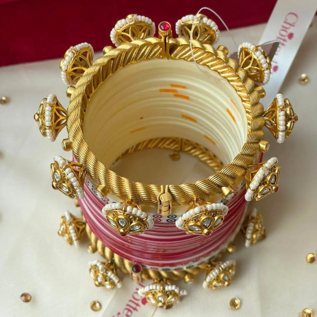 Pure Pearl Classic Kundan Diamond Red Chooda Set of 21