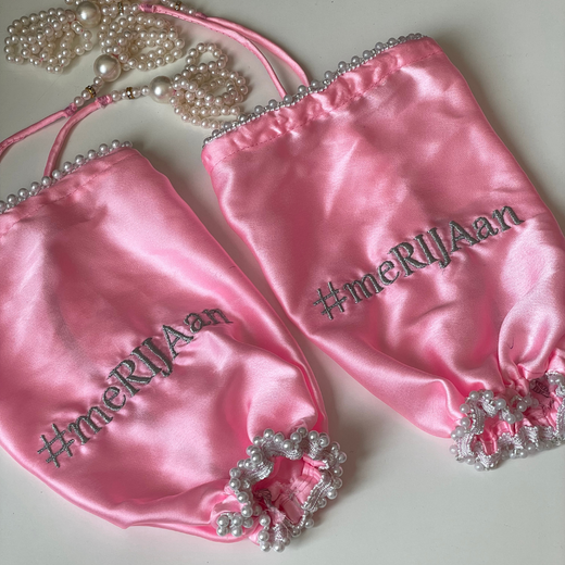 pink chooda cover