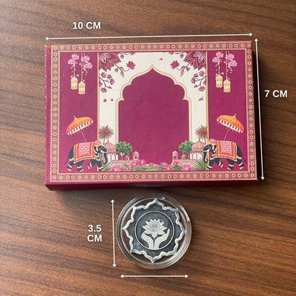 Lotus In Hand, Silver Finish, Lotus Shape, Single (5 g)