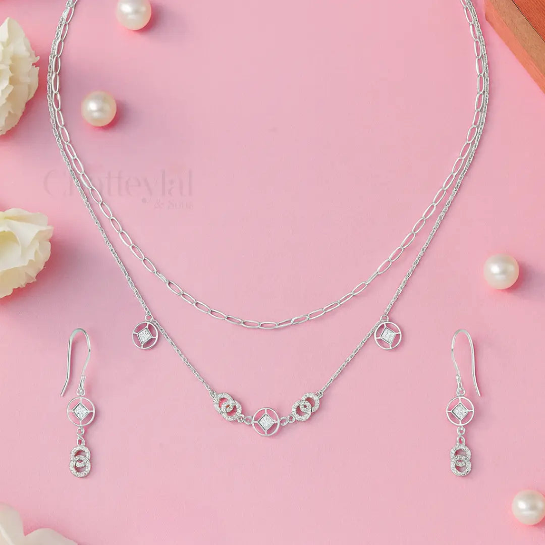 Layered Muggle Chain Necklace Set