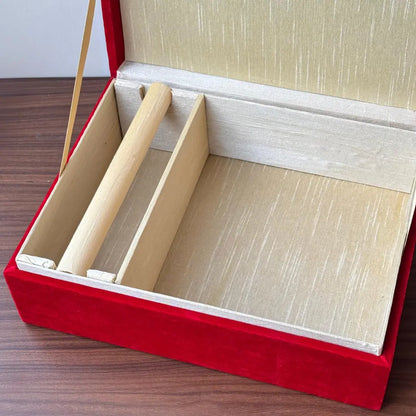 Red Velvet Chooda Box With Ik Onkar Motif & Patterned Design
