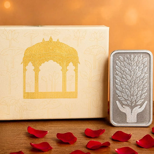 999 Pure Leaf in Hand Silver 20 gm Coin with White box