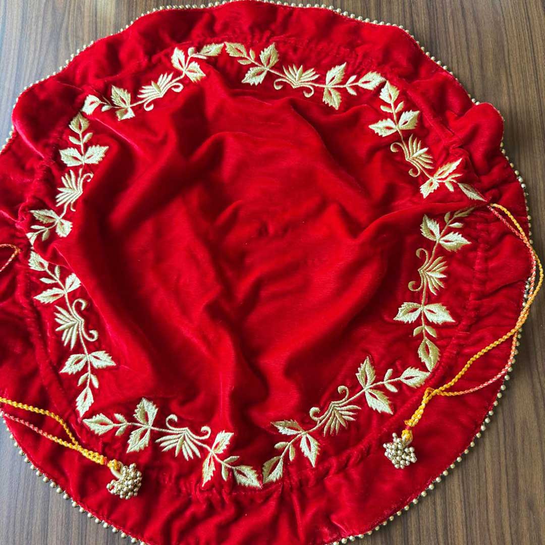 Crimson Red Round Thaal Cover With Vine Design Work - Plain