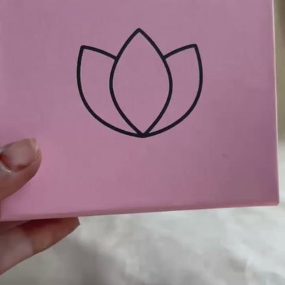 92.5 Silver Clover Pendant and Earrings Set