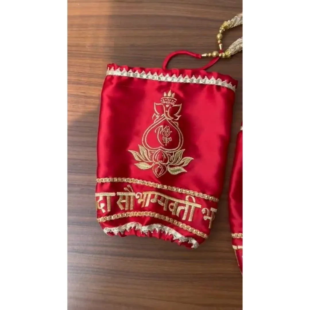 Sada Saubhagyavati Chooda Cover with Ganesh Ji Chooda Box Combo Set