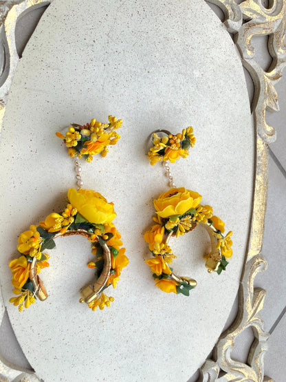 Flower Set For Bride Haldi Ceremony